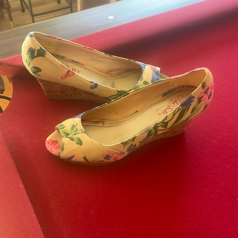 Life stride wedges